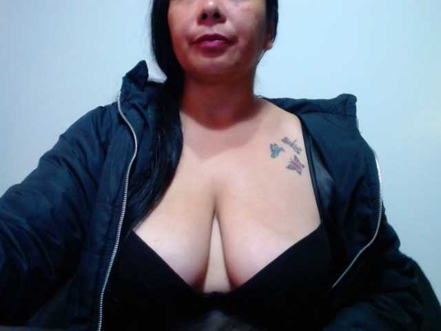 צילומי מסך משודרים KattaHorny