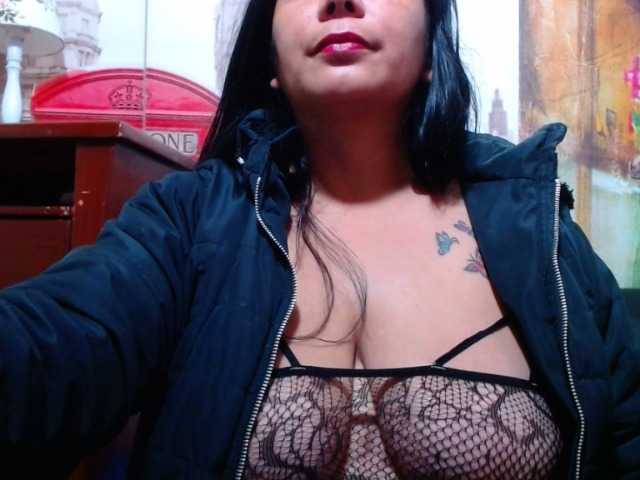צילומי מסך משודרים KattaHorny