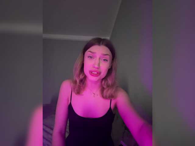 צילומי מסך משודרים KatyDaysie