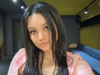 צ'אט וידאו ארוטי KatysRodriguez