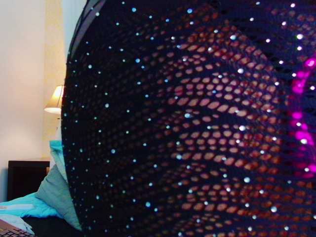 צילומי מסך משודרים KayaBrown