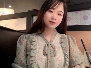 צ'אט וידאו ארוטי KazumiChan