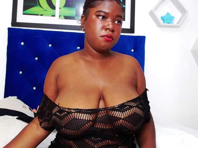 תמונות Keeyla-Evans Hello baby, welcome to my room! #ebony #latina #18 #squirt #fuckpussy