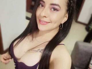 צ'אט וידאו ארוטי keirathomson