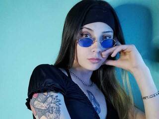 צ'אט וידאו ארוטי Keket-Smith