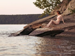 צ'אט וידאו ארוטי Kelly-Monaco