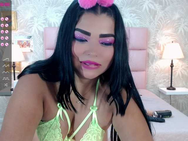 צילומי מסך משודרים KellyBents