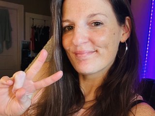 צ'אט וידאו ארוטי KellyCarolina