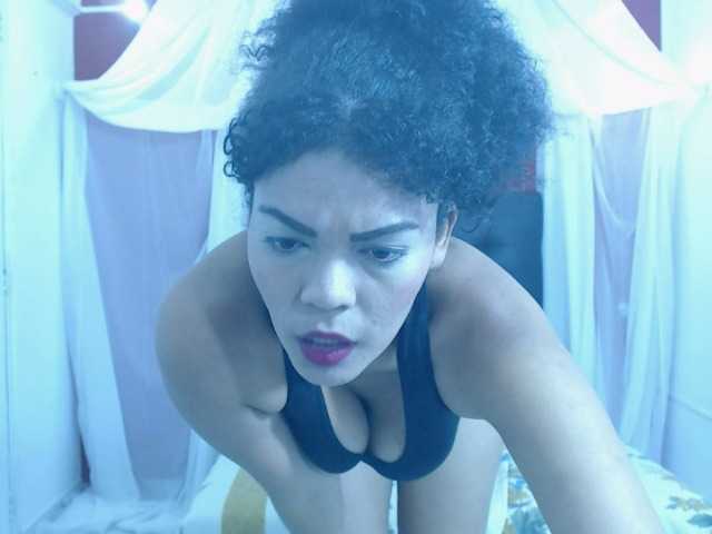 צילומי מסך משודרים Kendra-Fox