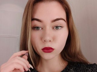 צ'אט וידאו ארוטי Kessi-Bless