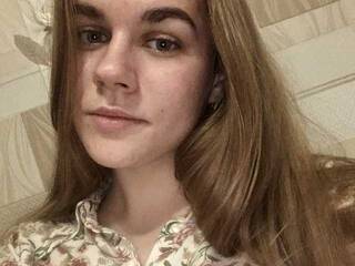 צ'אט וידאו ארוטי Ketlina