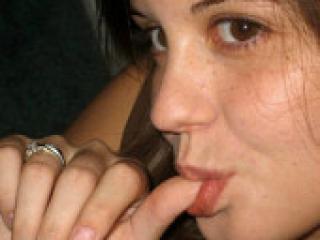 צ'אט וידאו ארוטי ketty01