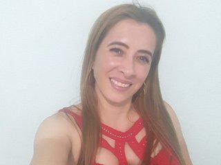 צ'אט וידאו ארוטי KeylaDavies