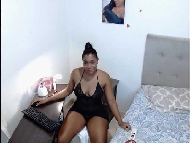 צילומי מסך משודרים KeylaSmith