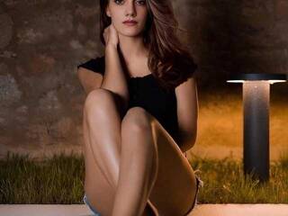 צ'אט וידאו ארוטי Khloestahr