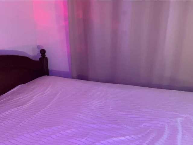 צילומי מסך משודרים Kiara-Stevens