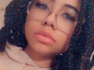 צ'אט וידאו ארוטי Thickiie