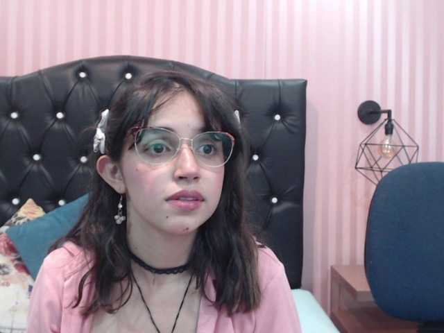 תמונות Kiity-Kate Lovense Lush on - I am the cutest kitty in the whole place, ¿do you want to try me?