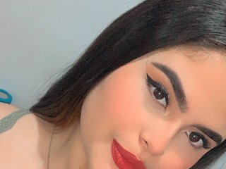 צ'אט וידאו ארוטי Kim-Mcgill