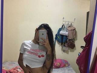 צ'אט וידאו ארוטי Kimberly_Alejandra