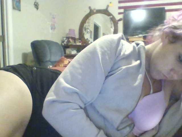 צילומי מסך משודרים KimmysKitty