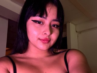 צ'אט וידאו ארוטי Kiim_