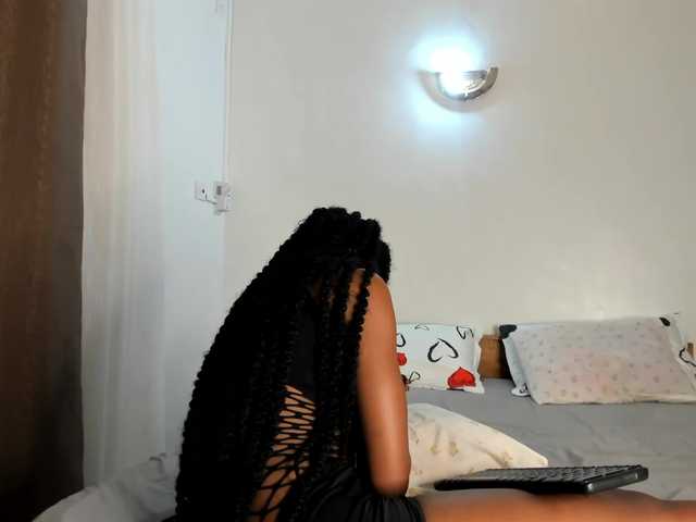 תמונות KinkyChantel Lets get naughty #ebony #latina #squirt #anal #lovense