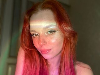 צ'אט וידאו ארוטי KiraSaud69