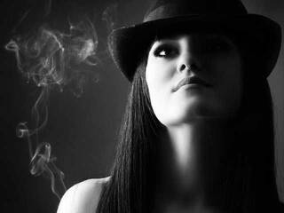 צ'אט וידאו ארוטי KiraSpace