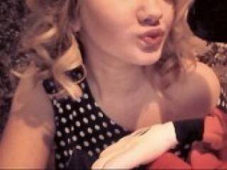 צ'אט וידאו ארוטי kiro4kalux