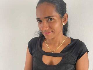 צ'אט וידאו ארוטי KirviMansur