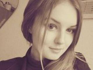 צ'אט וידאו ארוטי kiska4you