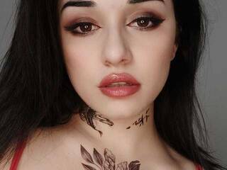 צ'אט וידאו ארוטי kitsunelyssa