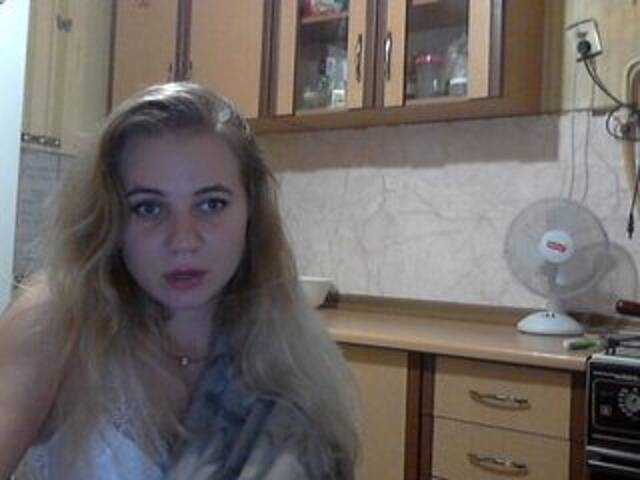 צילומי מסך משודרים KittenLedy