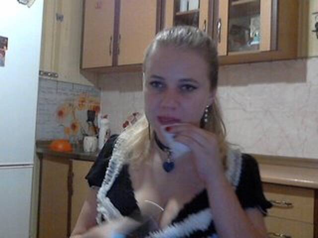 צילומי מסך משודרים KittenLedy