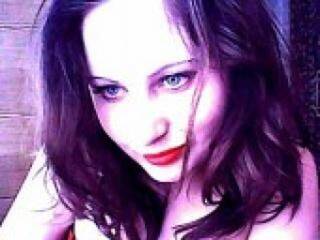 צ'אט וידאו ארוטי kittenya