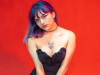 צ'אט וידאו ארוטי kittidoll-12