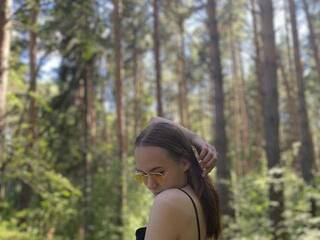 צ'אט וידאו ארוטי KittiRissb