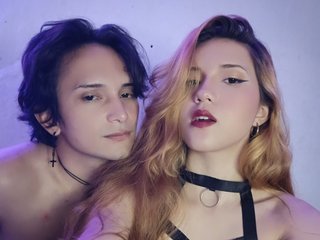 צ'אט וידאו ארוטי Kitty-midnight