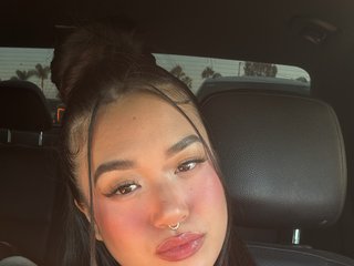 צ'אט וידאו ארוטי kittykatkathy