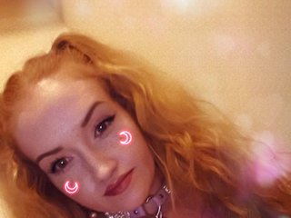 צ'אט וידאו ארוטי KittyTeasee