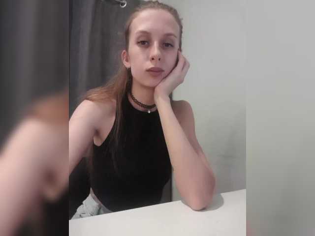 צילומי מסך משודרים KITTYtempreXXX