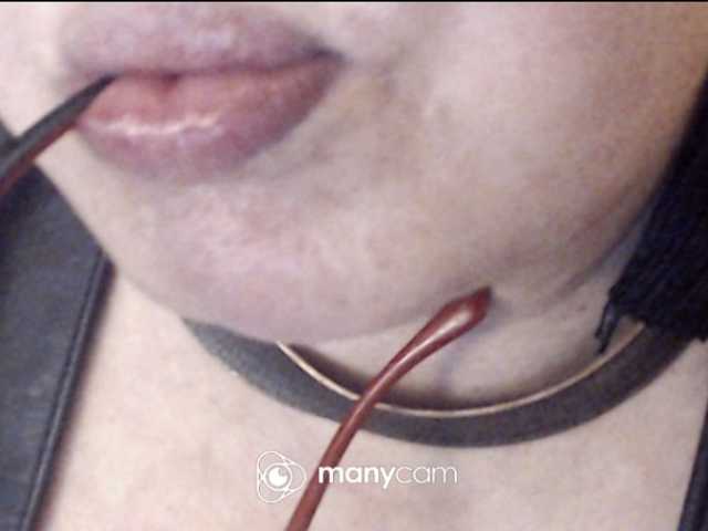 תמונות kleopaty I send you sweet loving kisses. Want to relax togeher?I like many things in PVT AND GROUP! maybe spy... :girl_kiss