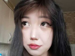 צ'אט וידאו ארוטי koko-bb