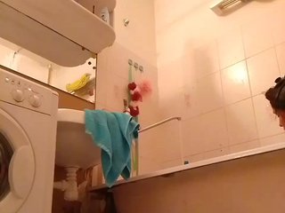 צ'אט וידאו ארוטי KONFETKAA-1