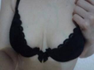 צ'אט וידאו ארוטי kr1st100