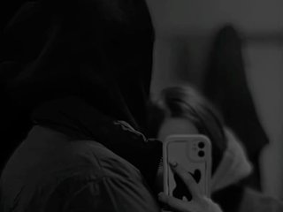 צ'אט וידאו ארוטי kriisss-1