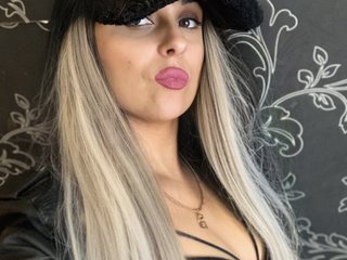 צ'אט וידאו ארוטי KrisKoskina