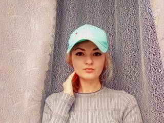 צ'אט וידאו ארוטי Kristi661