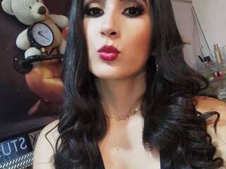 צ'אט וידאו ארוטי KristyDarlin1